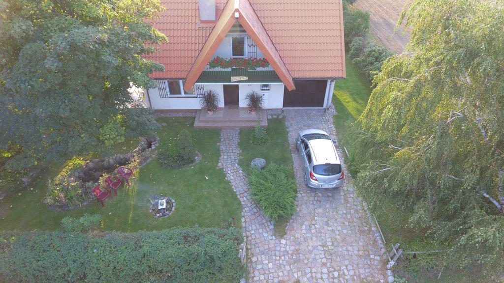 Domek Pod Klonami Na Mazurach Guty Exterior photo